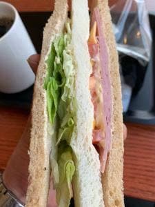 タリーズコーヒー 富山県立中央病院店