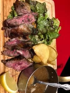 チーズタッカルビ×肉バル ミート田中 新宿西口駅前店