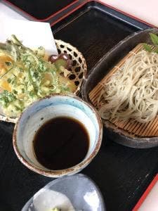 そば・山菜洞 しを里