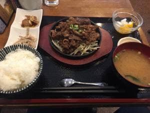 蔵元の酒と直送の魚 さかまる
