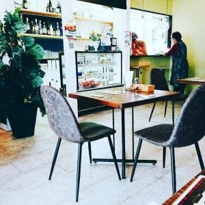 Avenir. cafe