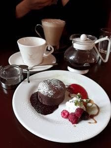 カフェ&レストラン アルマク