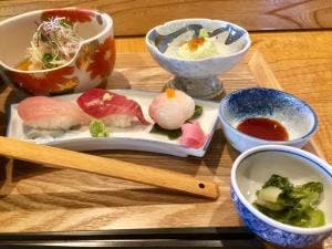 二見屋