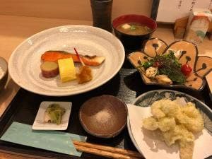 季節料理 いわ伊