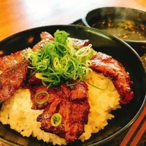 韓丼 尾張旭店