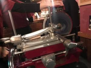 イタリアンバル トレ