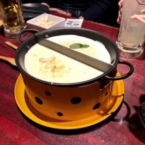 鎌倉野菜とチーズフォンデュ 新宿ガーデンファーム 新宿東口駅前店