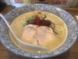 鶏白湯らーめん 鶏吉