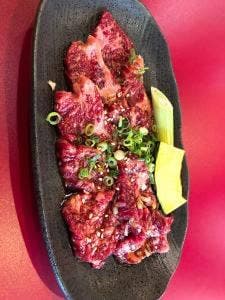 炭火焼肉 都