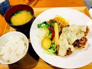 串カツ 博多空気椅子酒場