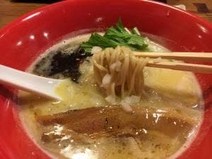 らーめん工房 りょう花 束本店