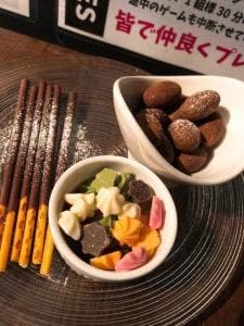 OASIS BAR 人形町店