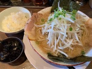 ラーメンだるまや 新津店