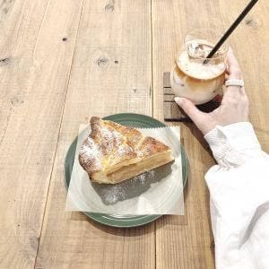 GON's BAKE SHOP