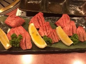 焼肉 ひふみ