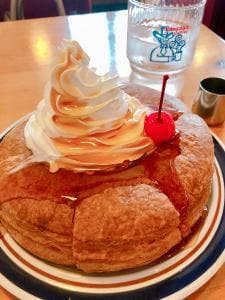 コメダ珈琲店 津みなみ店