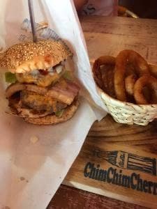 バーガーカフェ ちむちむチェリー