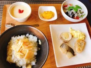 プティリス食堂