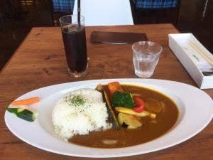 SNOWEE CAFE