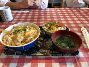 よしつね