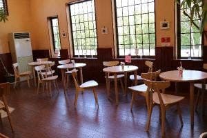お菓子の館ほんだ深川店