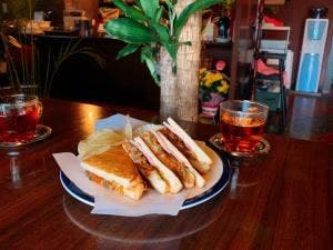 喫茶カーニバル