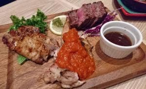 炭火焼ベニバル 新橋一丁目店