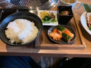 焼肉 鉢屋