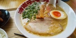 湾岸ラーメン食堂