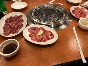 焼肉 おはる 泉天神沢店