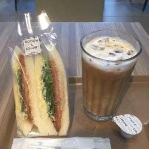BLOSSOM & BOUQUET 赤坂Kタワー店
