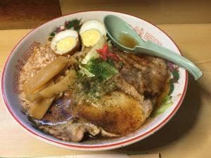 十三屋‎