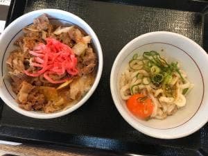 なか卯 越谷七左町店