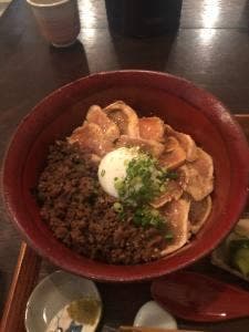 鳥割烹・水炊き 葉〆