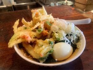 茜鶏 もへじ