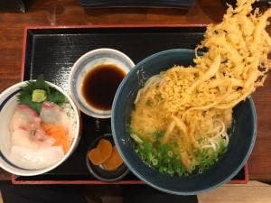 五島うどん 居酒屋 だしぼんず