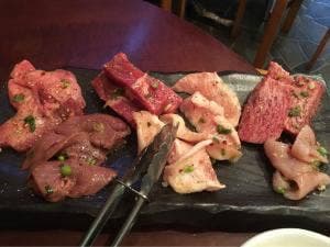 炭火焼肉りょうじ