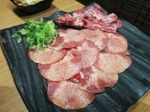 牛匠 炭火 八王子店