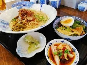 武漢熱干面 Juan