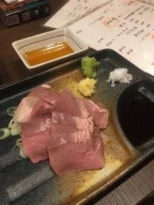 もつ焼 ワイン 酒 チロリ