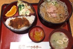 越前 つるきそば 板垣店