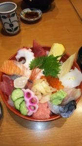 近江町海鮮丼家ひら井 いちば館店