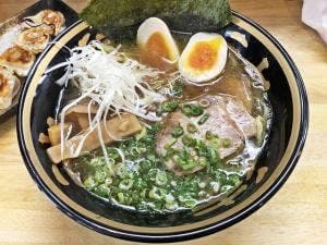 麺場 神徳 壺屋店