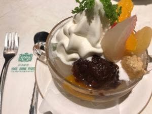カフェ 英國屋 三宮OPA2店