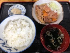 もつ屋 本店