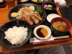 とんかつ稲 仲町台駅前店