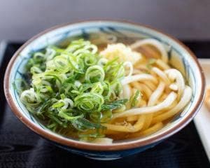 丸亀製麺 飾西店