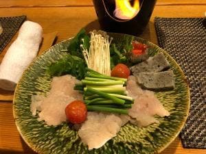 季節料理 以し田