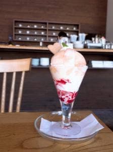 CAFE LE PIN 大府店