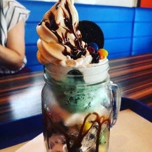 ブルーシール 名護店